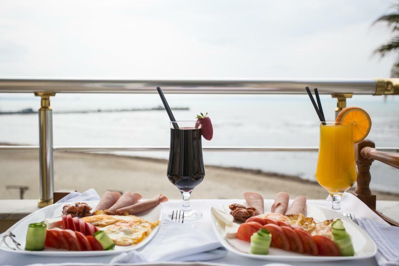 Vila Verde Beach Hotel ดูร์เรส ภายนอก รูปภาพ