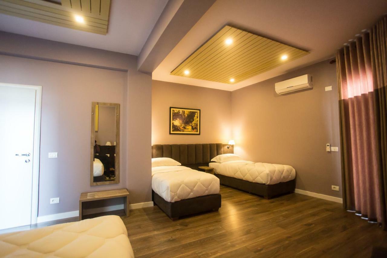 Vila Verde Beach Hotel ดูร์เรส ภายนอก รูปภาพ