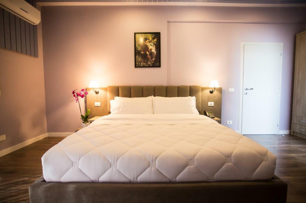 Vila Verde Beach Hotel ดูร์เรส ภายนอก รูปภาพ