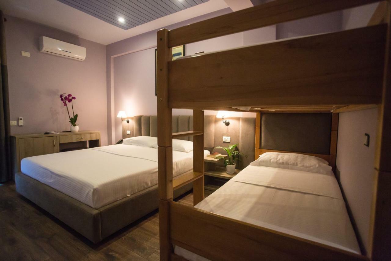 Vila Verde Beach Hotel ดูร์เรส ภายนอก รูปภาพ