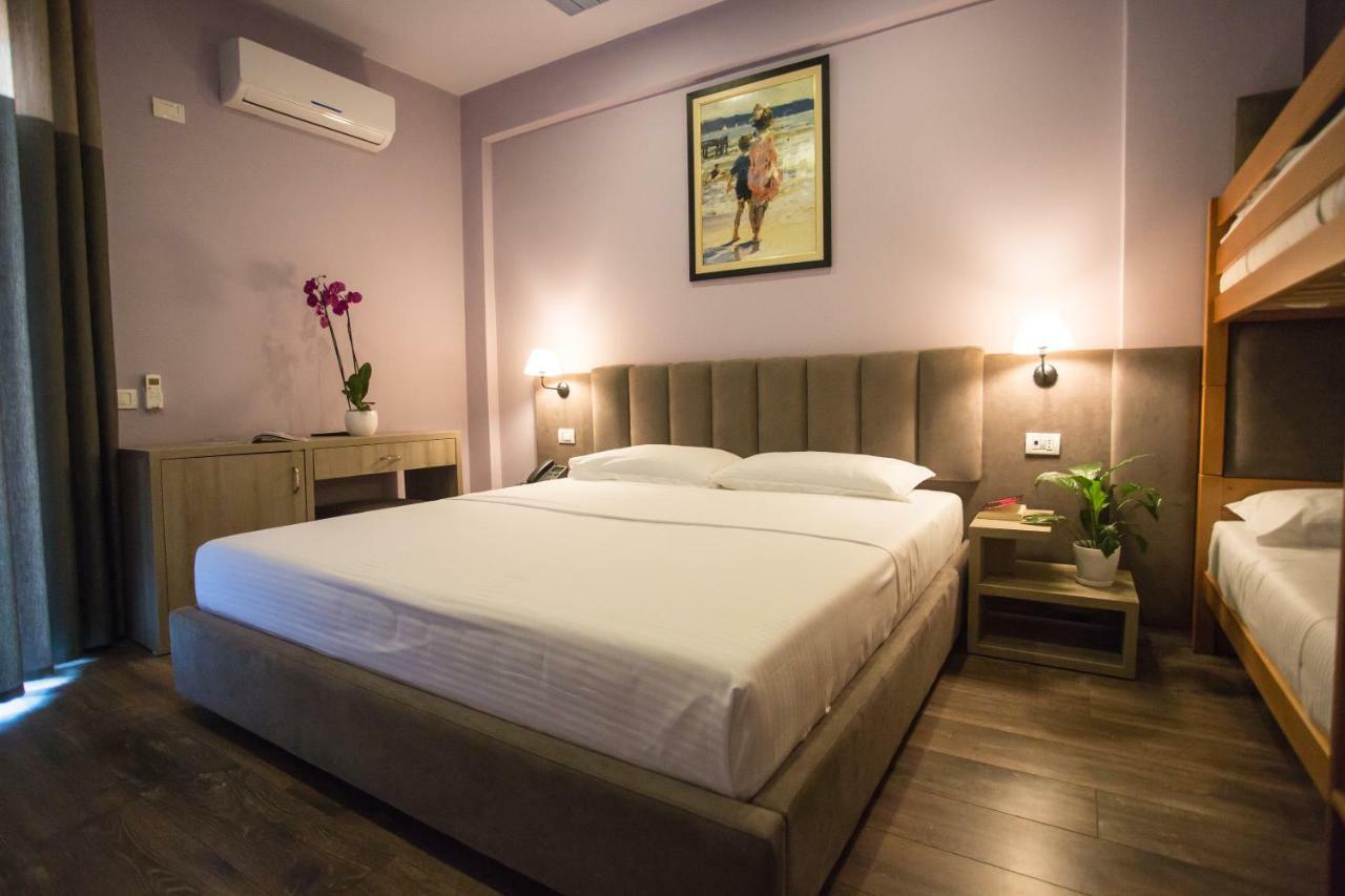 Vila Verde Beach Hotel ดูร์เรส ภายนอก รูปภาพ