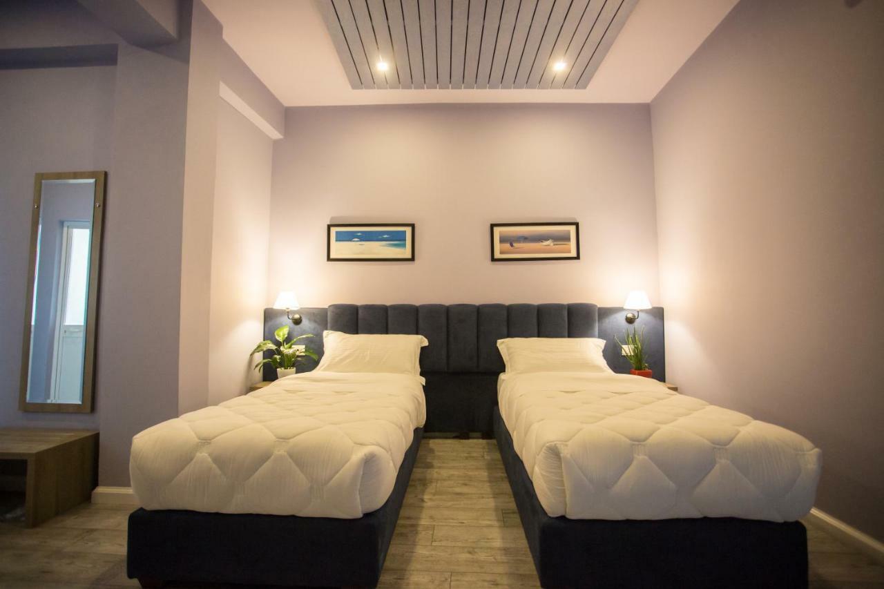 Vila Verde Beach Hotel ดูร์เรส ภายนอก รูปภาพ